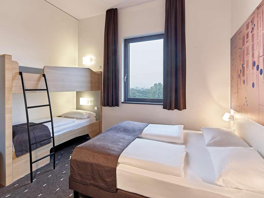 B&B Hotel Koeln-Troisdorf Room photo